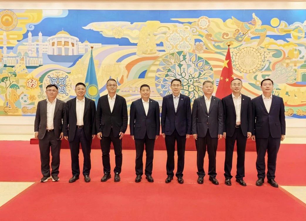 哈萨克斯坦111.jpg 哈萨克斯坦111.jpg