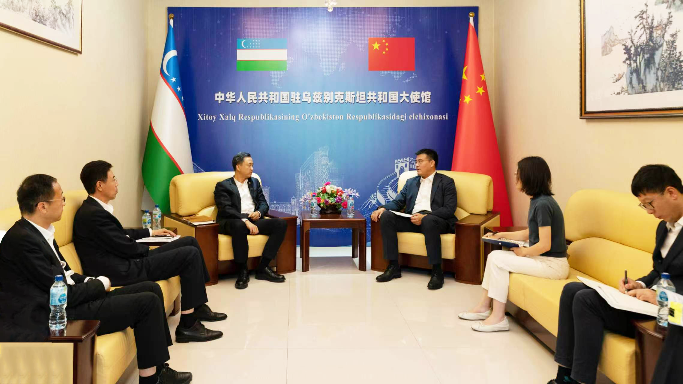 乌兹别克斯坦111.png 乌兹别克斯坦111.png